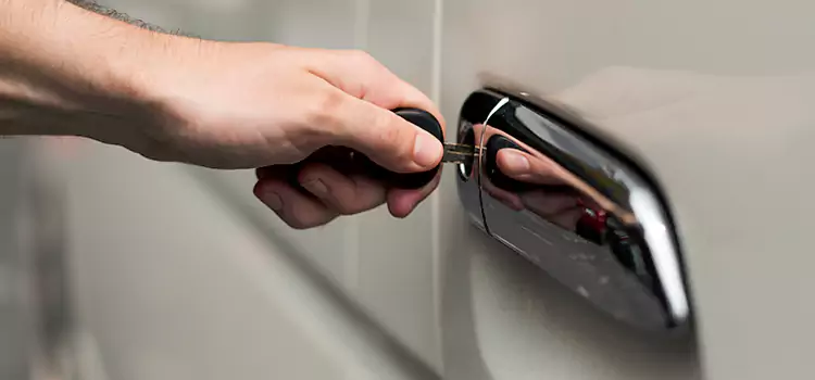 Why Choose Our Auto Locksmith Team in Duluth, MN?